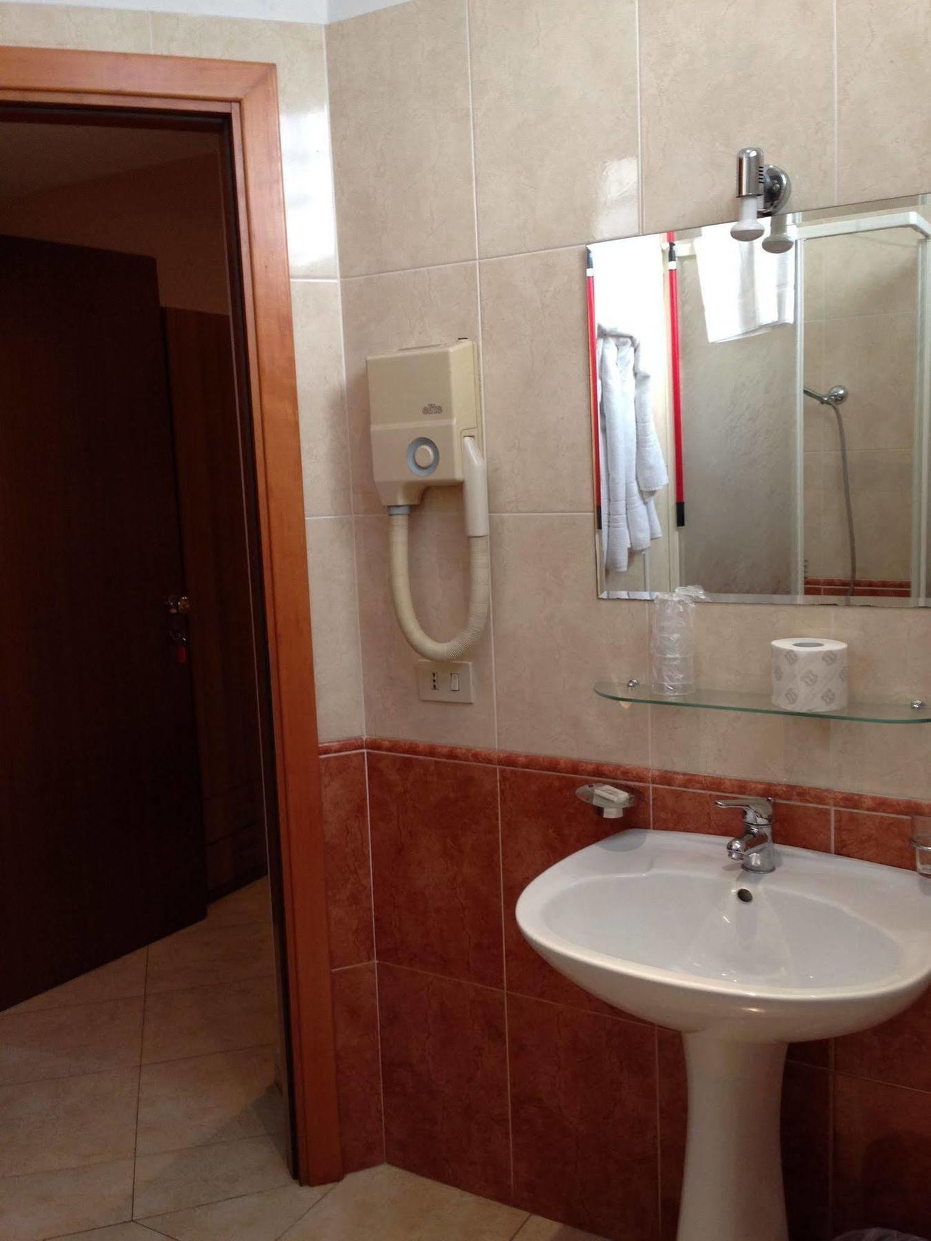 San Paolo Guest House Рим Экстерьер фото
